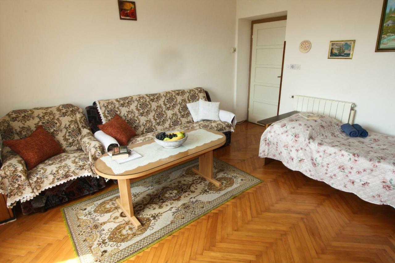 Apartment Persich Pula Exteriér fotografie